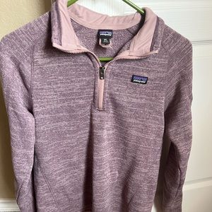Patagonia girls XXL. Would also fit women’s small/medium